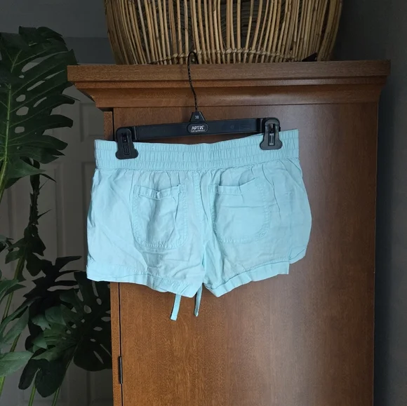 So Clothing Womens Shorts Size Small Mint Color Linen Blend - Picture 2 of 3